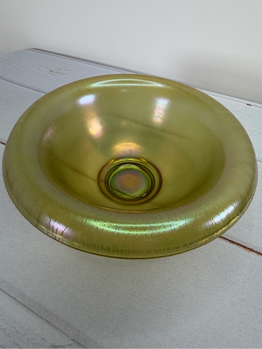 Antique c. 1920s H. Northwood & Co. No. 659 "Russet" Stretch Glass Console Bowl - Picture 2 of 14